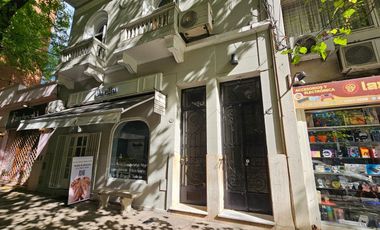 Oficina en PB de 2 ambientes sin escaleras en Las Cañitas