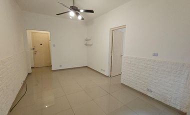 Oficina en PB de 2 ambientes sin escaleras en Las Cañitas