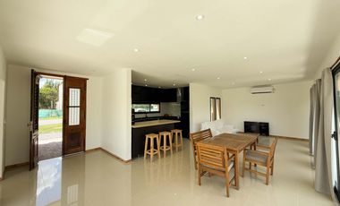 Casa en alquiler - 4 Dormitorios 4 Baños - 1.750Mts2 - La Plata