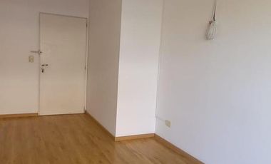 Departamento Monoambiente en alquiler - 1 Baño - Olivos