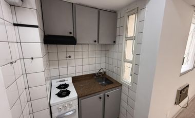 Departamento en Alquiler Monoambiente Refaccionado en Libertad esq. M. T. de Alvear