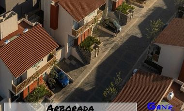 Venta Casa Arborada Lago Esmeralda Atizapan Estado de México