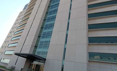 RENTO PENTHOUSE DE 2 PISOS SUPER AMPLIO  EN JURIQUILLA WISE LIVING