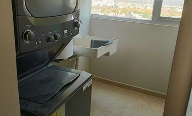 RENTO PENTHOUSE DE 2 PISOS SUPER AMPLIO  EN JURIQUILLA WISE LIVING