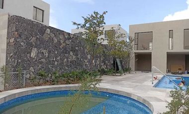 ESTRENA CASA EN RENTA DE 2 PISOS EN EMMA CUMBRES DEL LAGO