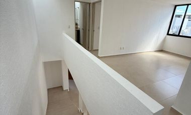 ESTRENA CASA EN RENTA DE 2 PISOS EN EMMA CUMBRES DEL LAGO