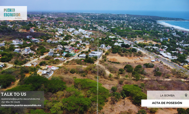Dos Amplios Terrenos con Vista al Mar
