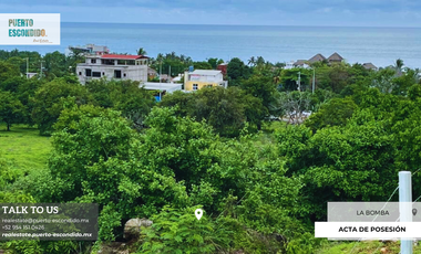 Dos Amplios Terrenos con Vista al Mar