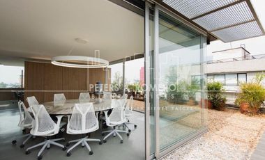 Edificio en Venta en Irrigación