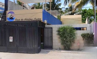 Casa de una planta amueblada en venta a 100 metros del mar