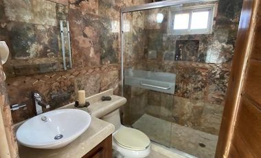 Edificio de Departamentos en Venta en Puerto Aventuras LB 279