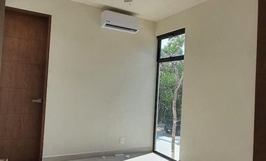 CASA EN VETA DE 2 HABITACIONES EN TULUM, QROO. LB 242