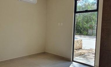 CASA EN VETA DE 2 HABITACIONES EN TULUM, QROO. LB 242