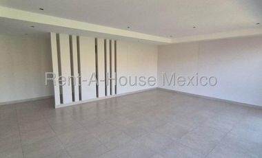 Departamento en  Renta en Huixquilucan, Bosque Real  AM. 25-3625