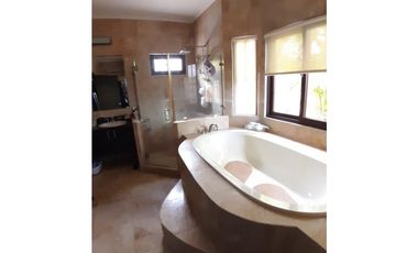 CASA COSTA SUR SUNSET 5 REC PARA ALQUILER O VENTA