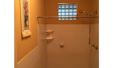Venta de casa en San Antonio