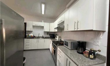 SE ALQUILA CASA DE 2 NIVELES Y 4 REC. EN COSTA DEL ESTE