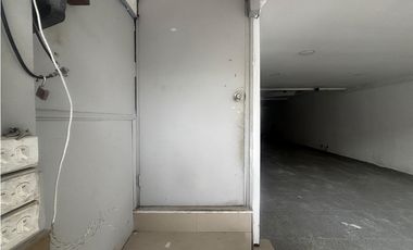 EL DORADO / LOCAL COMERCIAL / 155M / VIA PRINCIPAL / 2 NIVEL