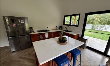 LOS SANTOS / PEDASI / 543M / 2 HABITACION / TERRAZA / CASA GARBI