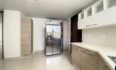 Ph The Regent. Costa del Este | JAC