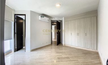 Ph The Regent. Costa del Este | JAC