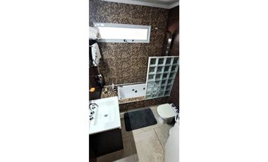 Venta amplia casa 4 dormirtorios zona almafuerte c/cochera