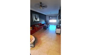 Venta amplia casa 4 dormirtorios zona almafuerte c/cochera