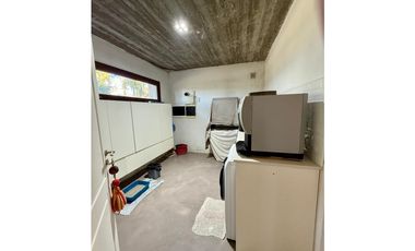 Espectacular Casa Quinta en Barrio La Plantación. Brandsen