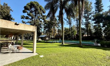 Espectacular Casa Quinta en Barrio La Plantación. Brandsen