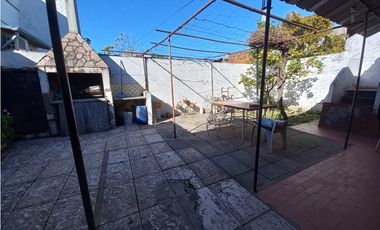 CASA CALLE LA PAZ , VILLA LUZURIAGA