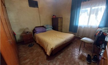 CASA CALLE LA PAZ , VILLA LUZURIAGA