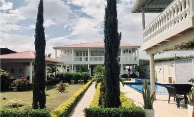 Finca en venta en parcelación campestre - Santa Elena El Cerrito Valle