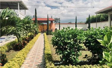 Finca en venta en parcelación campestre - Santa Elena El Cerrito Valle