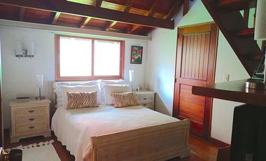 Venta Casa Finca Sabaneta Loma de San Jose con Piscina y amplio lote
