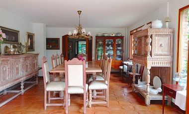 Venta Casa Finca Sabaneta Loma de San Jose con Piscina y amplio lote