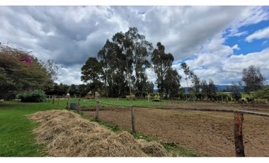 Venta Casa Campestre con pesebrera Chia