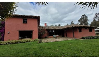 Venta Casa Campestre con pesebrera Chia