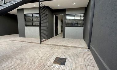 DEPARTAMENTO 3 AMB. C/ PATIO Y COCHERA