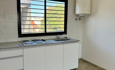 DEPARTAMENTO 3 AMB. C/ PATIO Y COCHERA