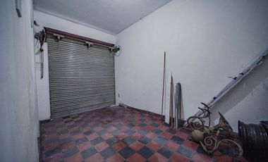 CASA EN VENTA 4 AMBIENTES EN CIUDADELA