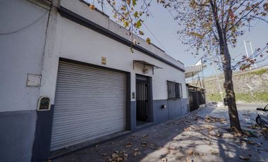 CASA EN VENTA 4 AMBIENTES EN CIUDADELA