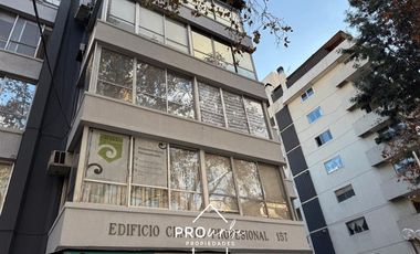Oficina en Venta en Entre Providencia y San Pio X 55 media cuadra de salida sur de metro Tobalaba