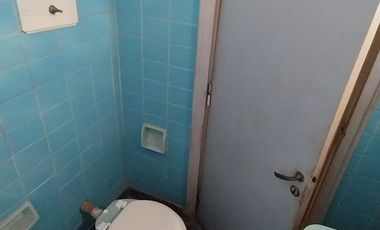 Venta 2 Casas con Local Oportunidad en Avellaneda