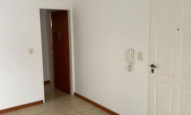 Departamento en alquiler en Moron Sur
