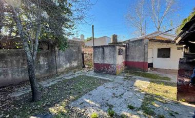 Casa en venta en Quilmes Este
