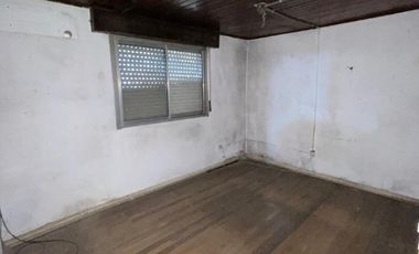 Casa en venta en Quilmes Este