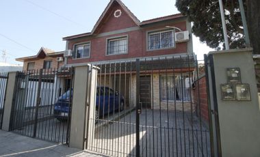 DUPLEX VENTA 4 AMBIENTES CARAPACHAY