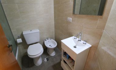 DUPLEX VENTA 4 AMBIENTES CARAPACHAY