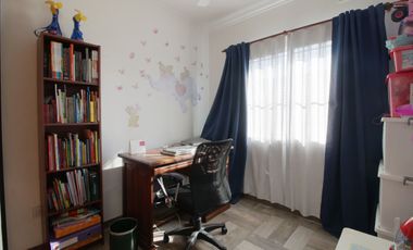 DUPLEX VENTA 4 AMBIENTES CARAPACHAY