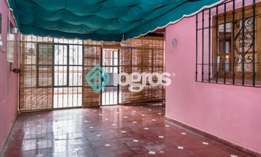 PH en venta de 4 dormitorios c/ cochera en Centro